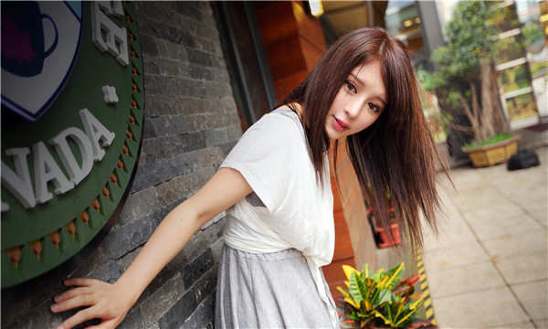 龙港想找一个女性生孩子给报酬-｛找个女人生孩子多少钱｝